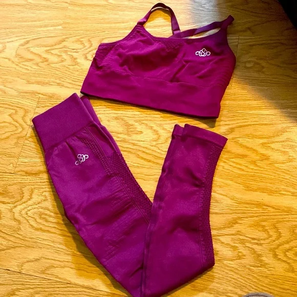 Compression Activewear - Picture 4 of 8